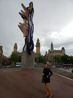 Emily with Sculpture in Barcelona