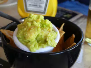 Chips and Guac at Dale Pues