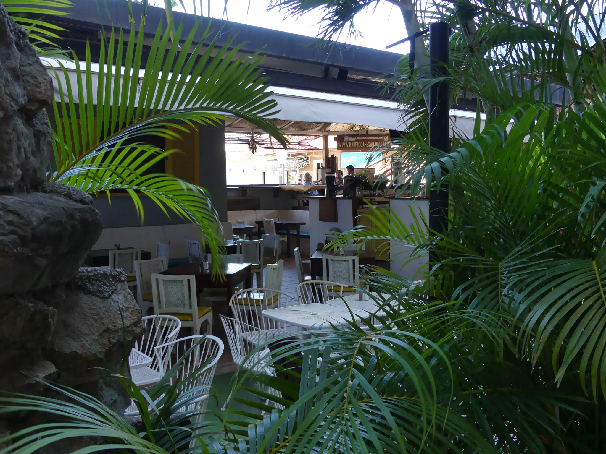 El Barrio Cafe Hotel
