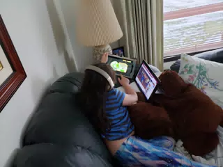 Luciana and Her Devices