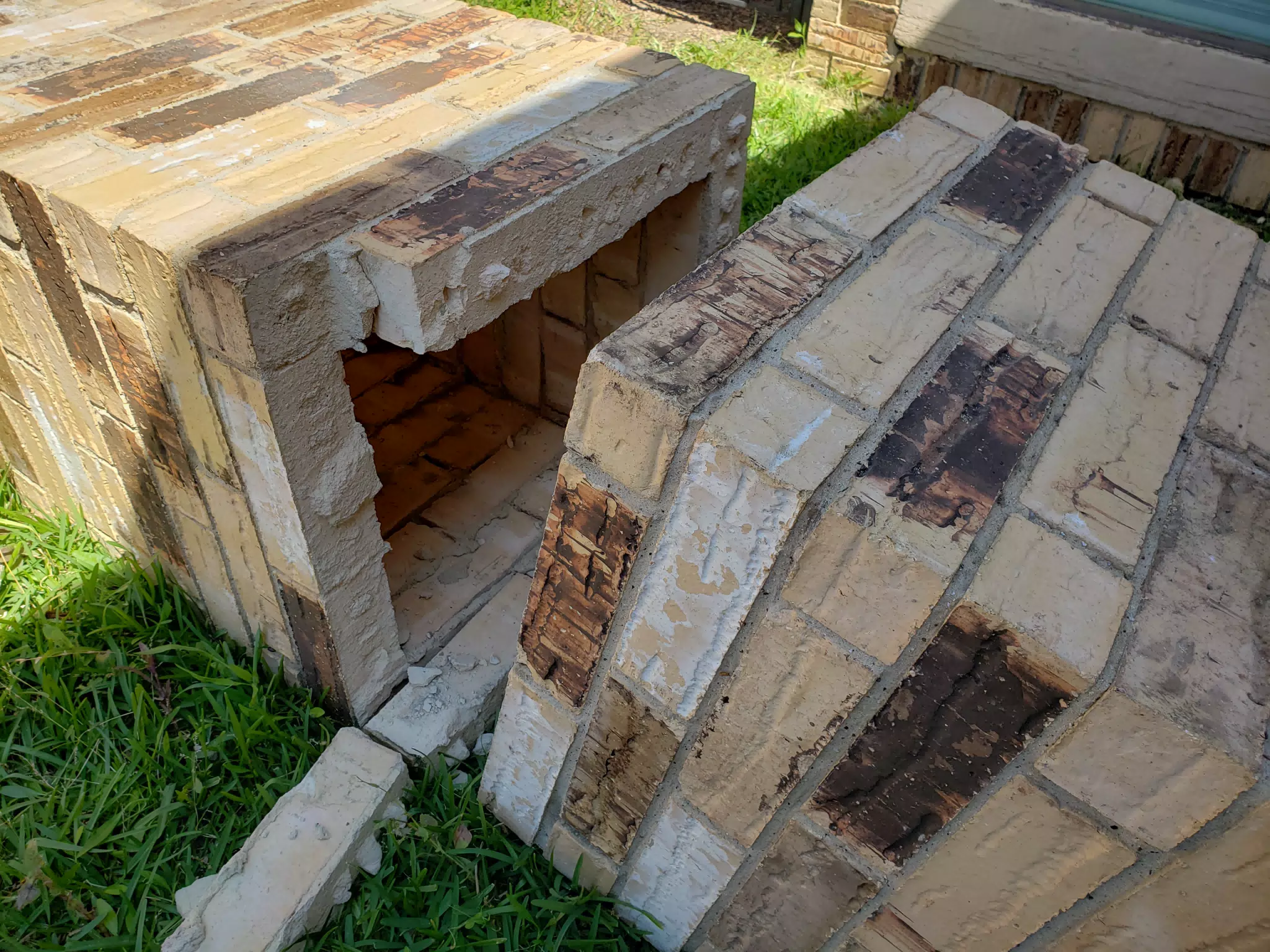 Hollow Pillar in Front Yard