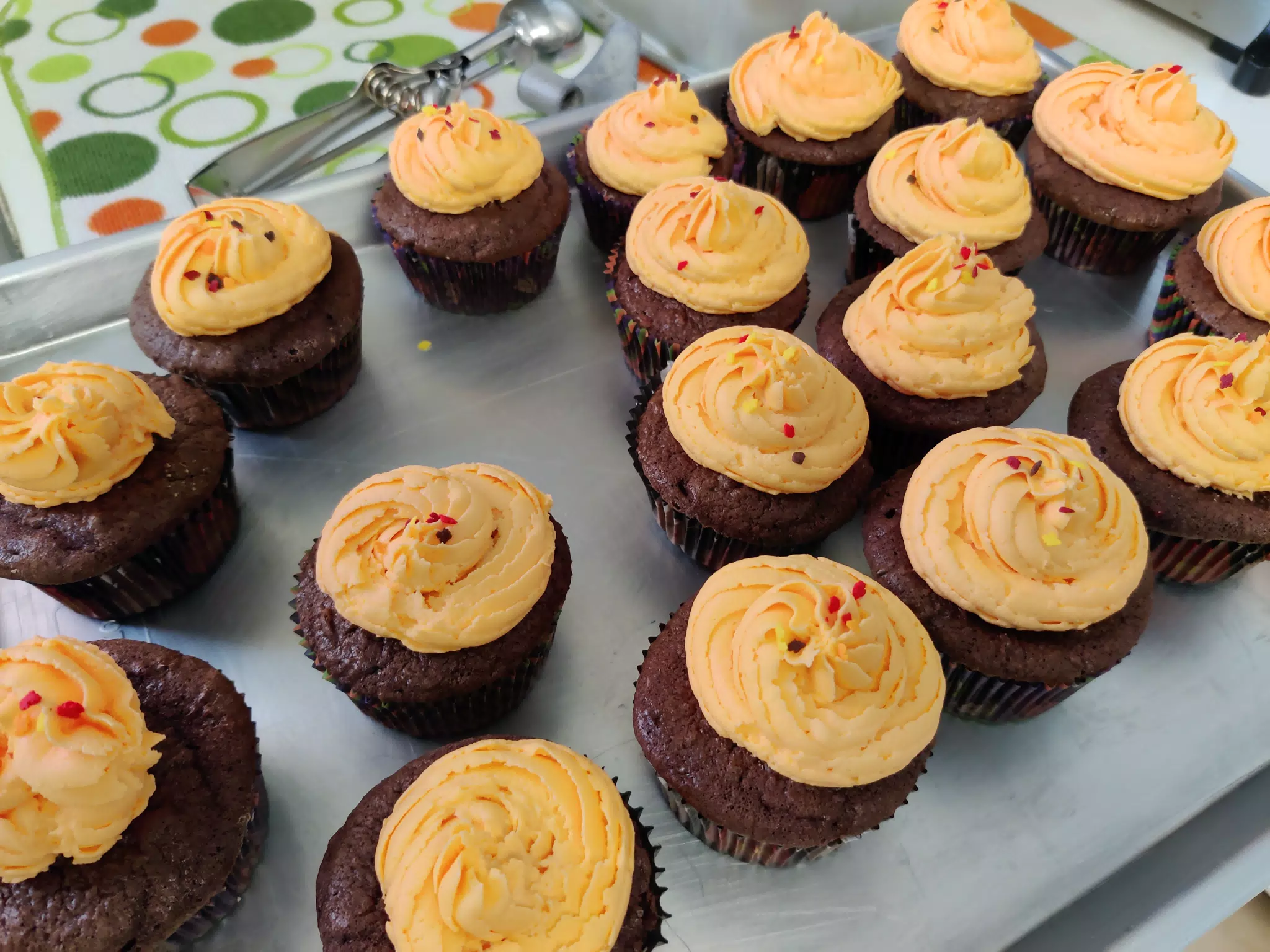 Orange Iced Cup Cakes