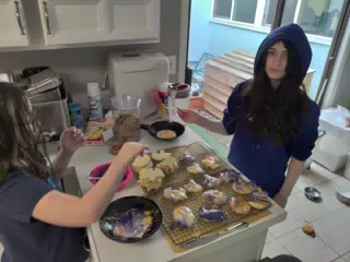 Liesl Decorating Cookies