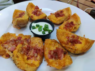 Tater Skins at TGI Fridays at the Miami Airport