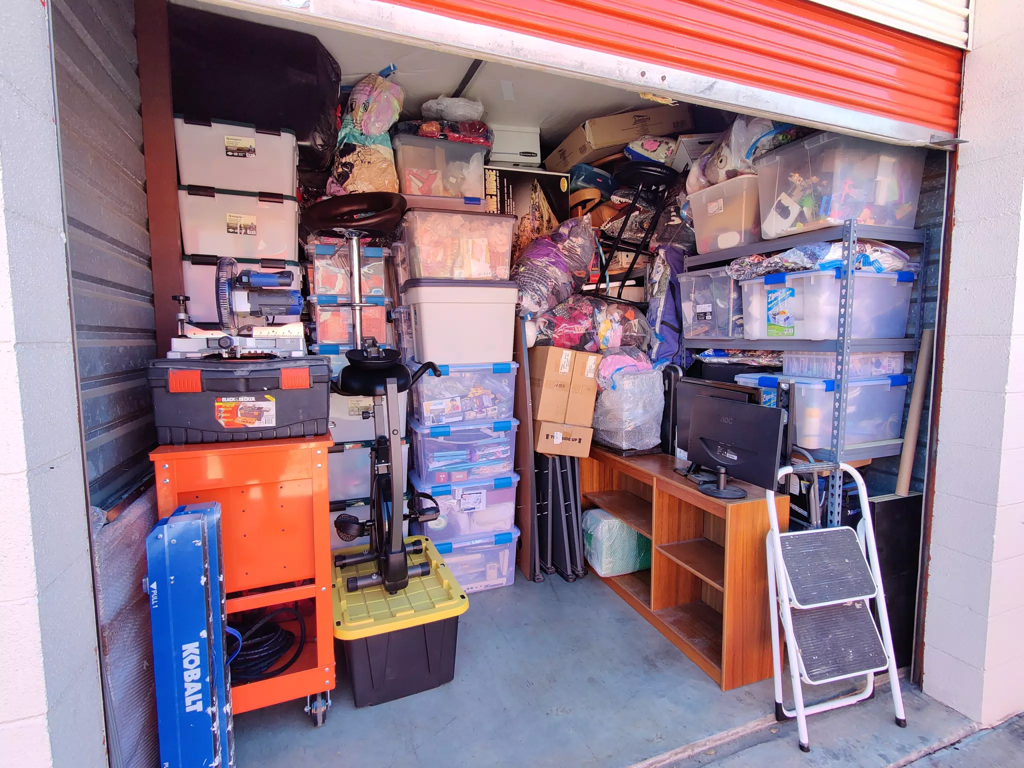 Storage Unit