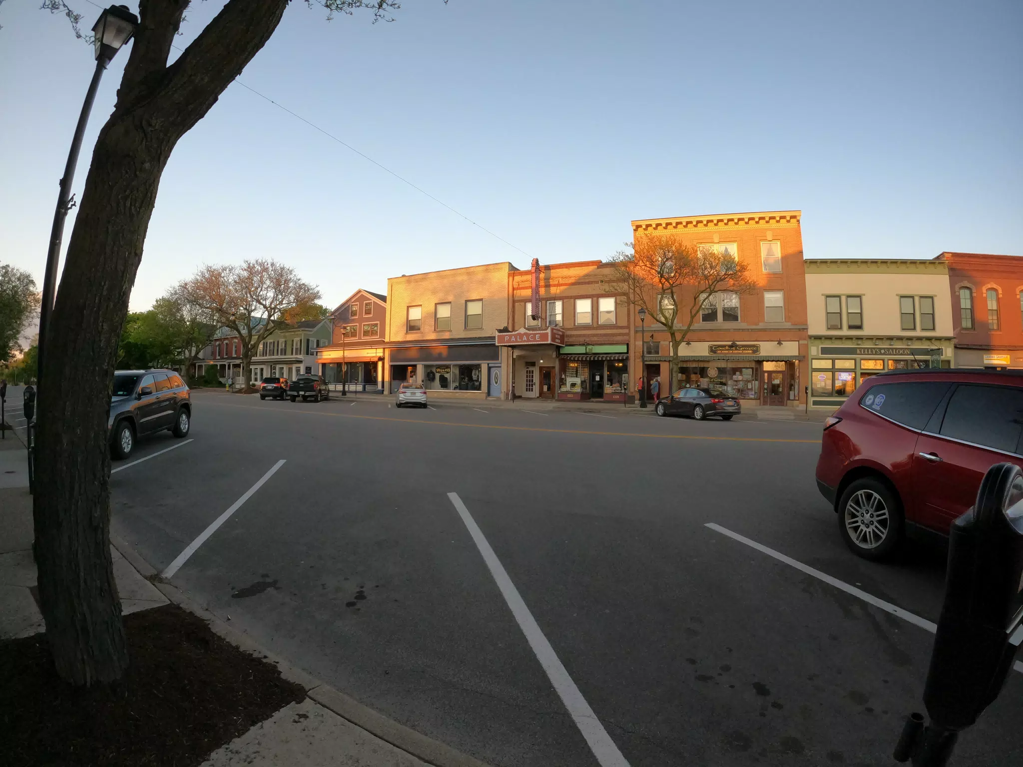 Palace Theater in Geneseo