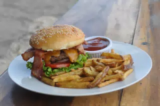 Hamburger and Fries at the Simple Beach Lodge, Pas Penitas