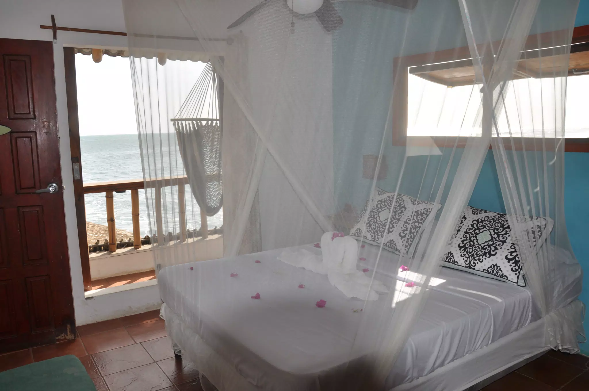 From the Simple Beach Lodge, Pas Penitas