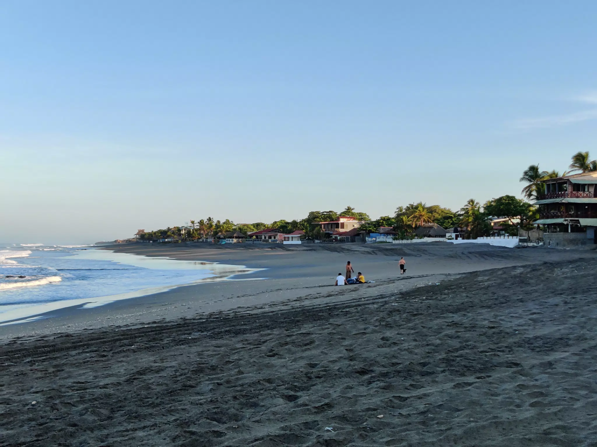 Looking North on Playa Las Peñitas from the Simple Beach Lodge