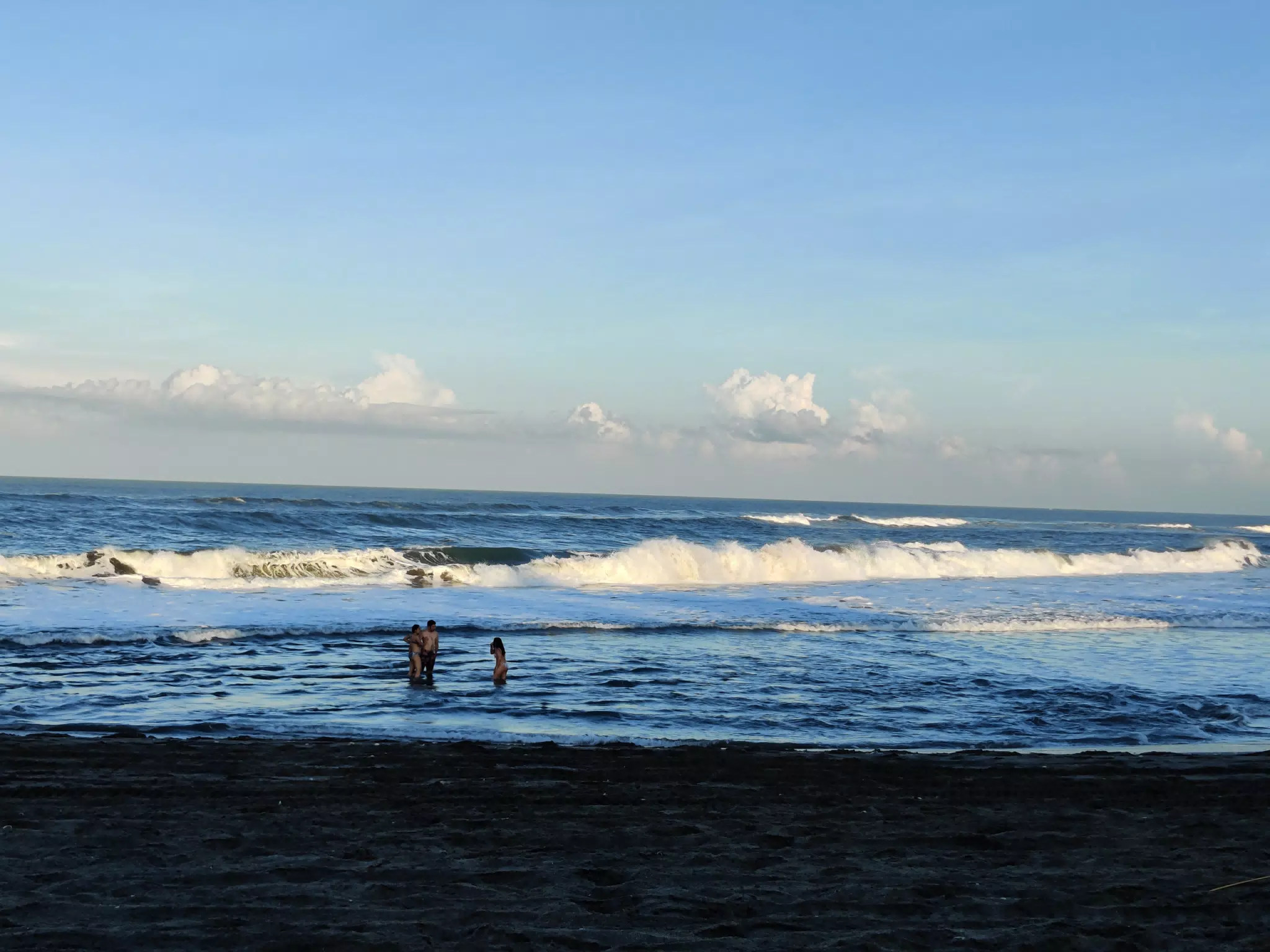 Instagraming Out in the Waves