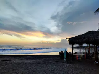 Las Peñitas Sunset and the Simple Beach Lodge