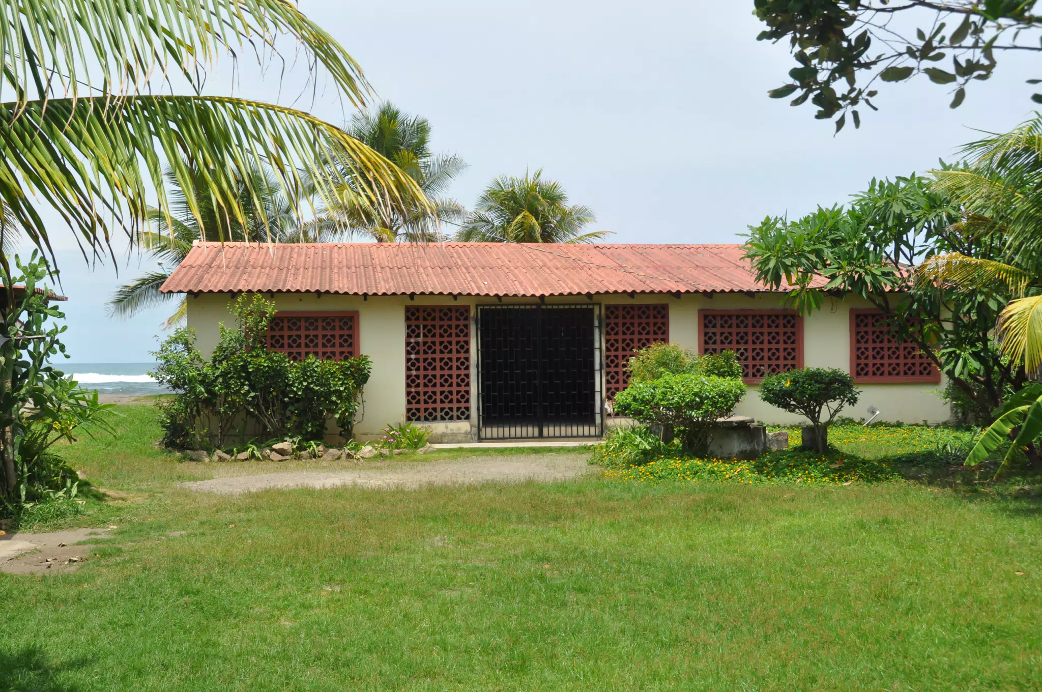 Midday Walk in Las Penitas