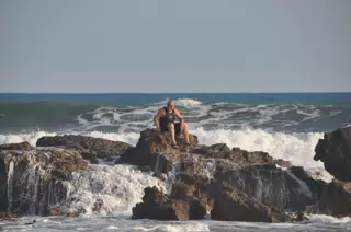 Trapped on Rocks in Las Penitas