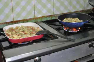 Cooking Paulie Potatoes