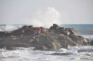 Trapped on Rocks in Las Penitas
