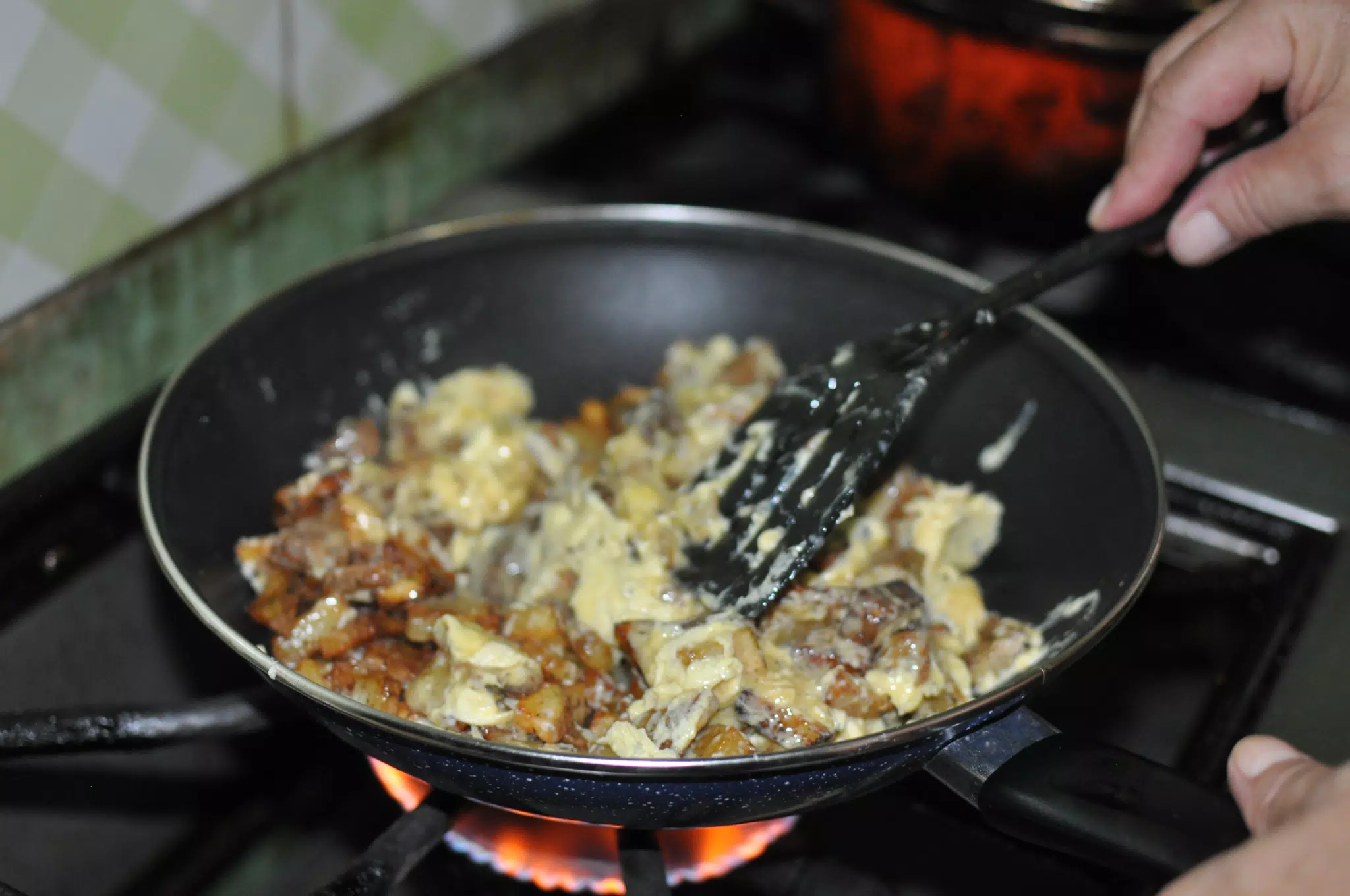 Cooking Paulie Potatoes