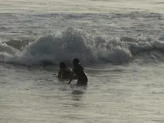 Luciana & Ivonne in the Pacific Ocean