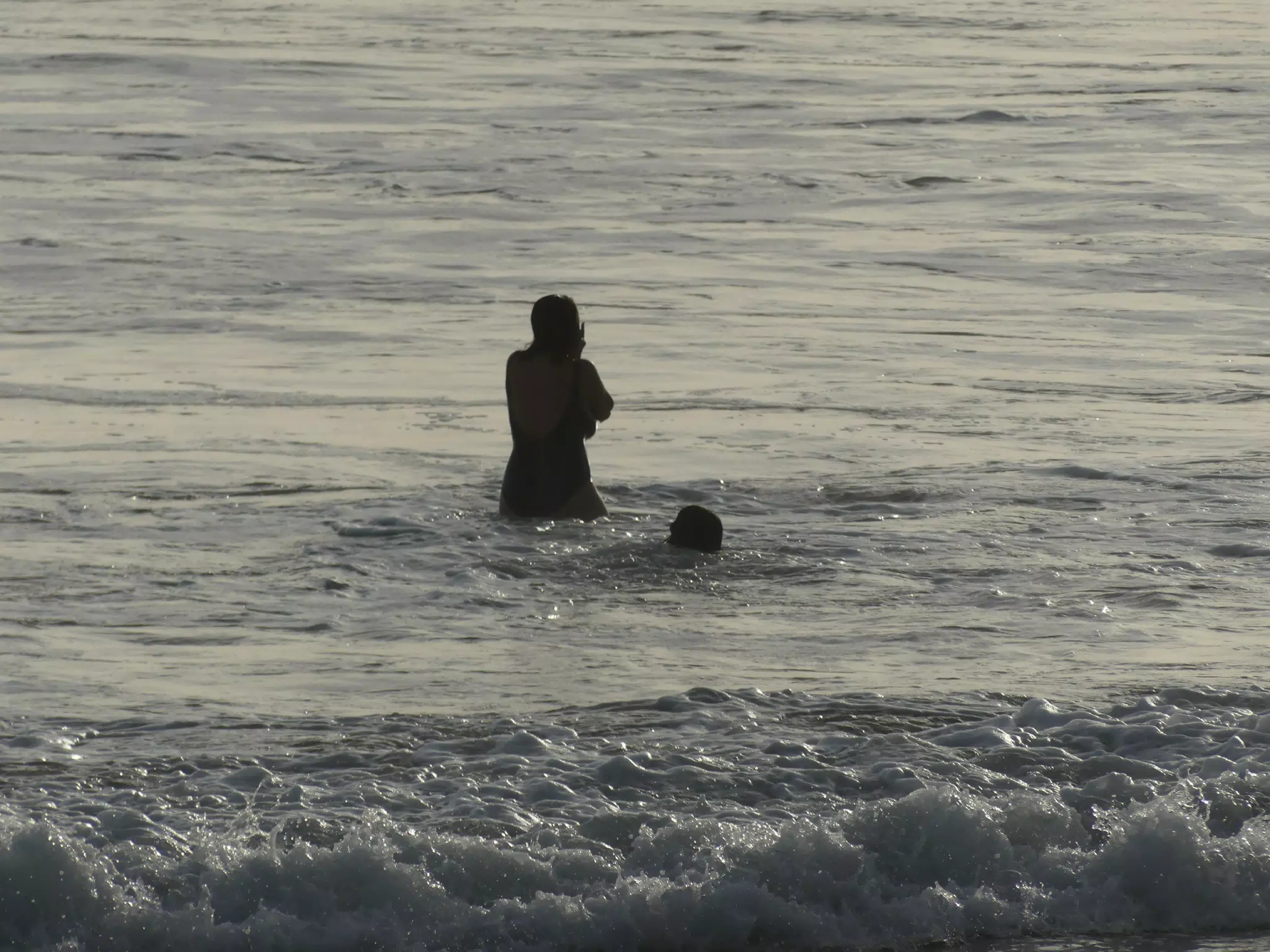 Luciana & Ivonne in the Pacific Ocean