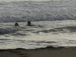 Luciana & Ivonne in the Pacific Ocean