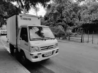 Delivery Truck in Las Penitas