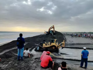 Opening the San Juan Venado Estuary in Las Peñitas Nicaragua