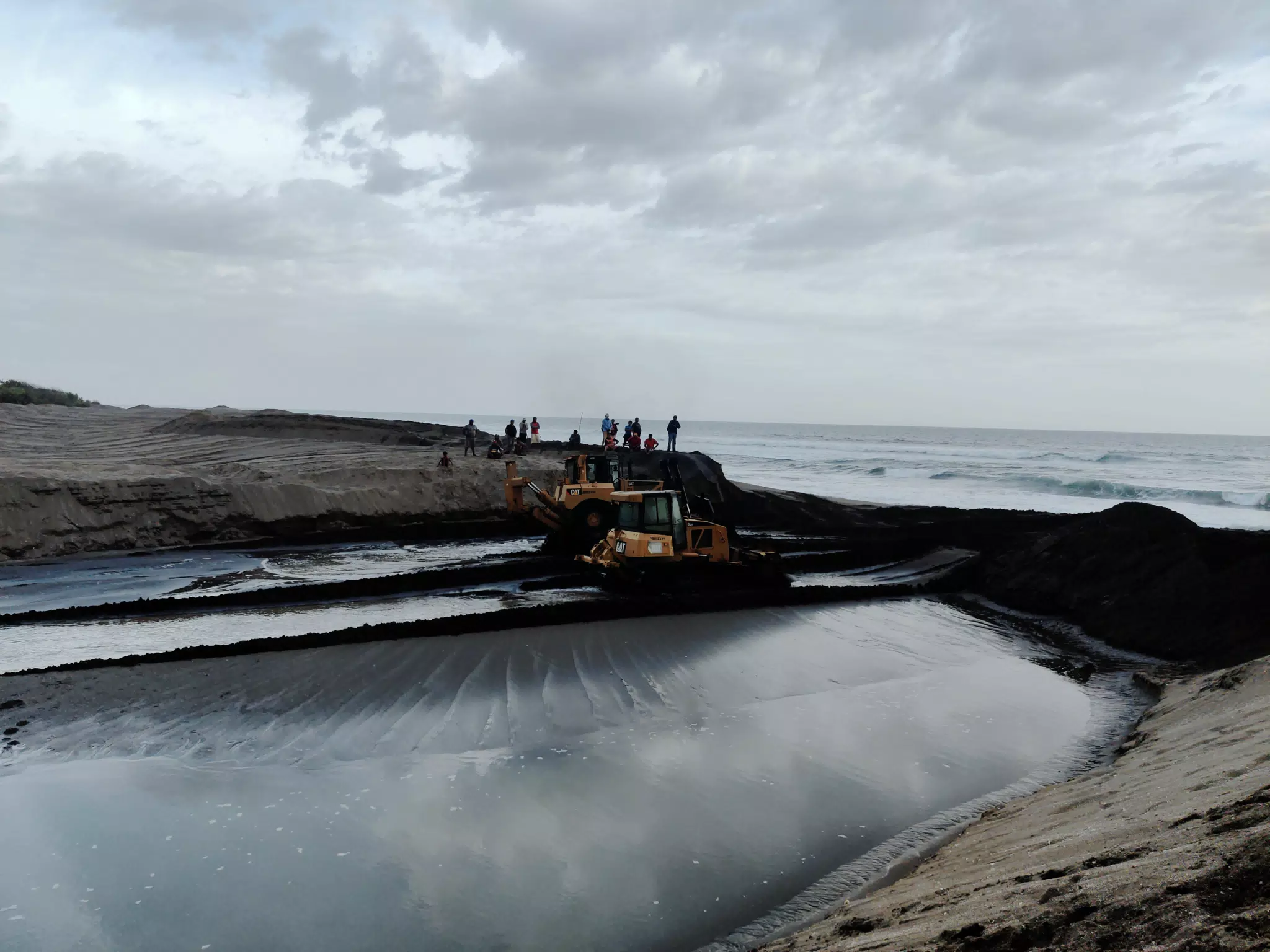 Opening the San Juan Venado Estuary in Las Peñitas Nicaragua