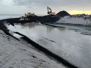 Opening the San Juan Venado Estuary in Las Peñitas Nicaragua