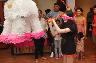 Liesl with the Piñata
