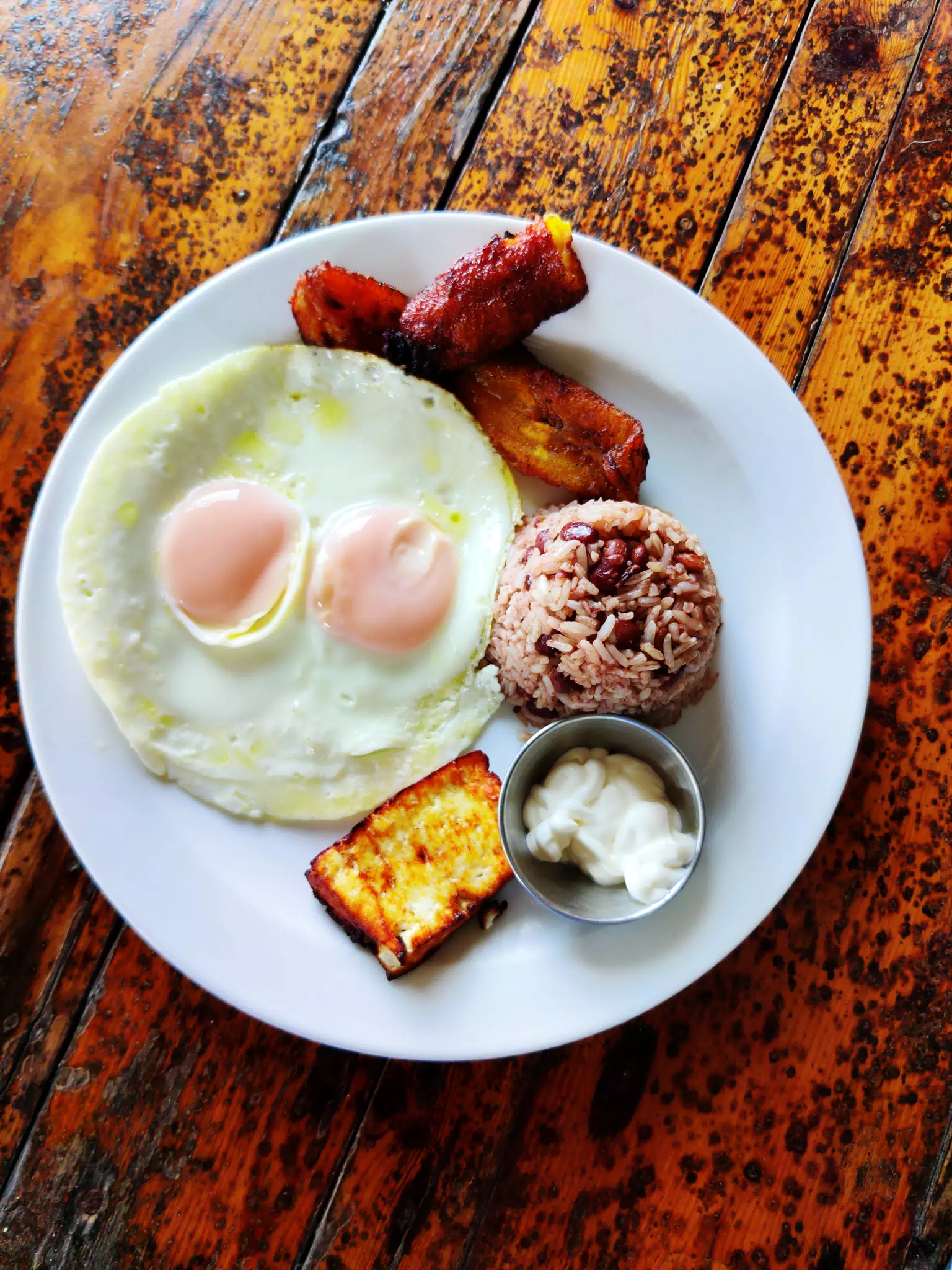 Simple Breakfast at the Simple Beach Lodge