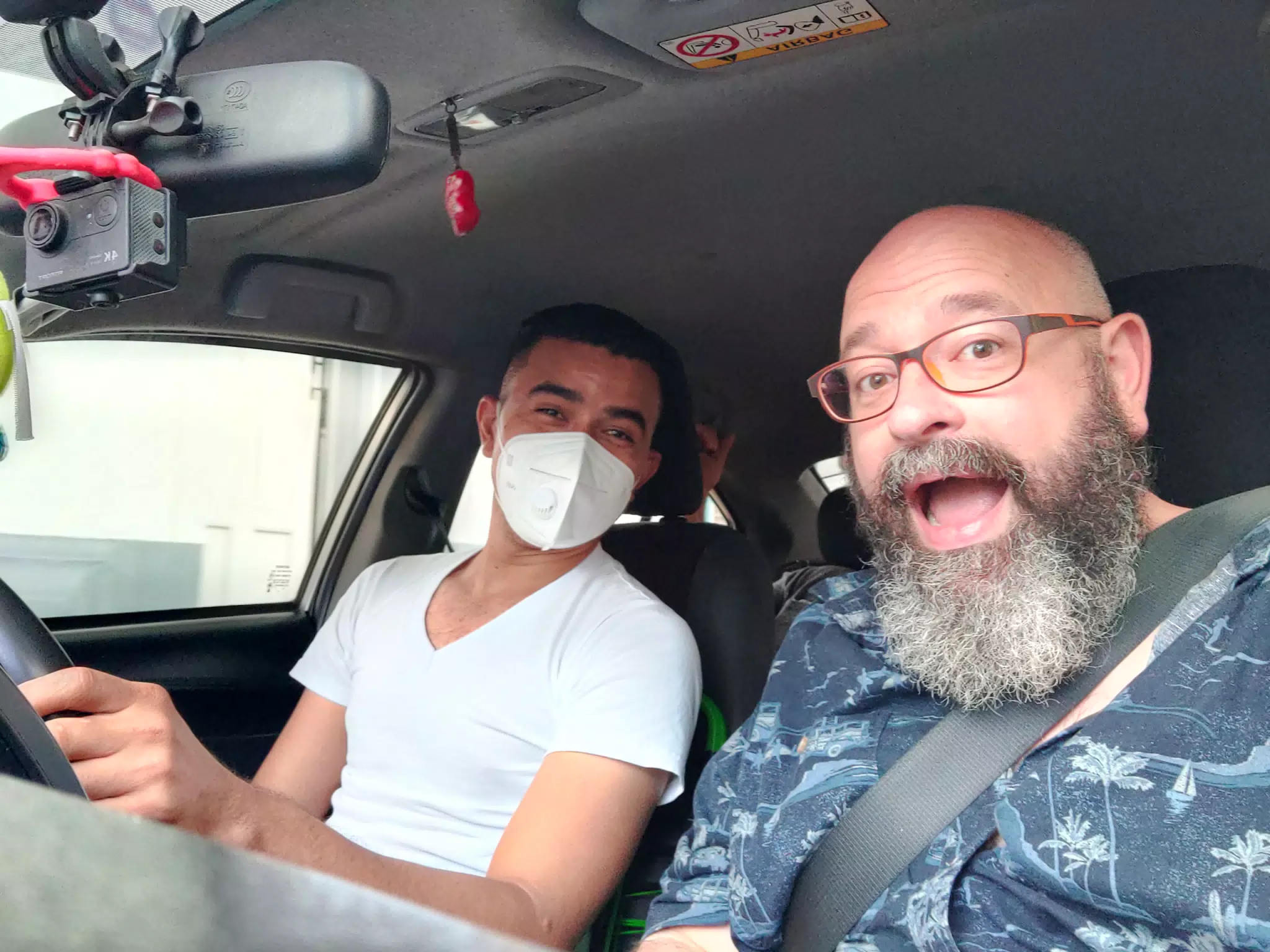 Leo and Scott in Taxi in León