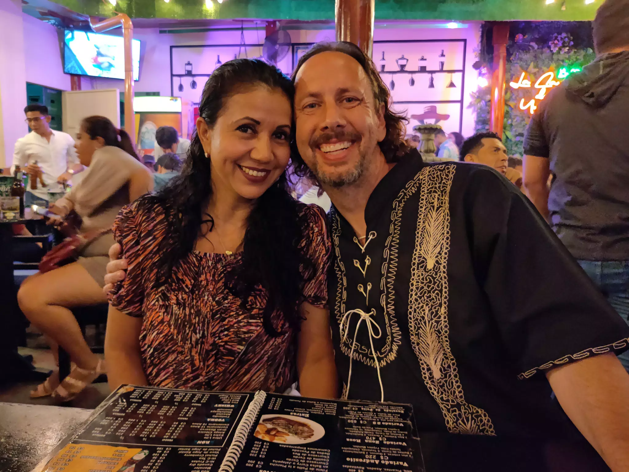 Ana & Allen at 23Bar in León