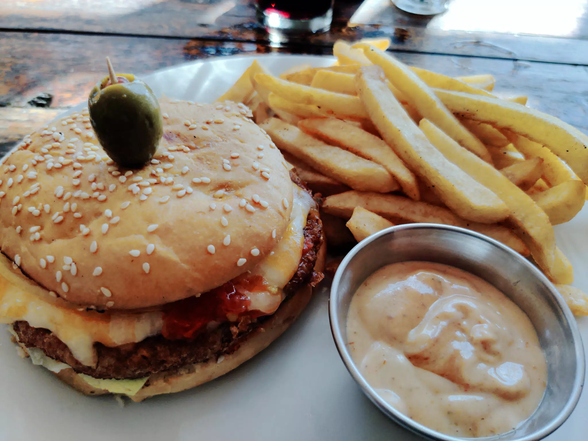 Hamburger at the Simple Beach Lodge