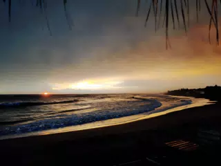 Las Peñitas Sunset on the Pacific from the Simple Beach Lodge