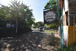 Chelitos Bar and the Simple Beach Lodge