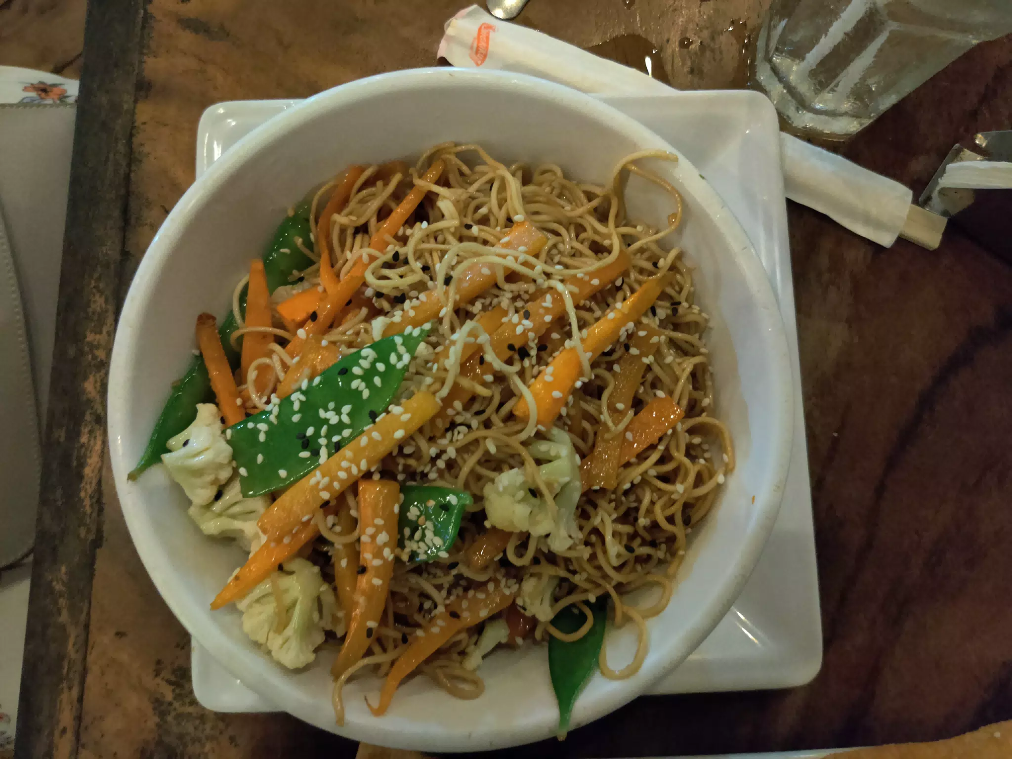 Vegetable Chow Mein at Dragonfly in Chinandega