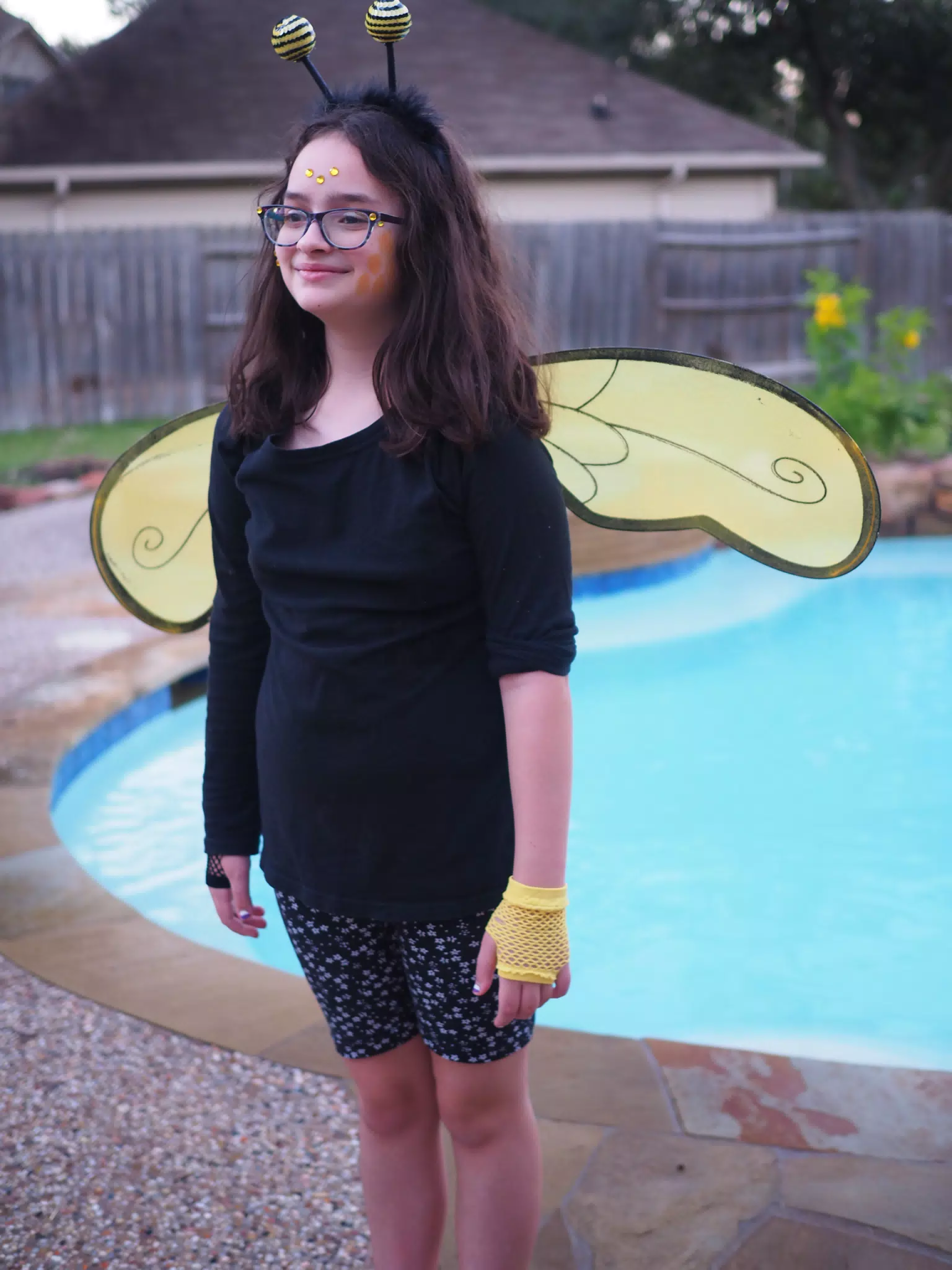 Halloween Costumes - Luciana Bumblebee