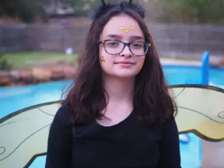 Halloween Costumes - Luciana Bumblebee