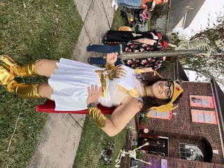 Dominica Doing She-Ra Cosplay