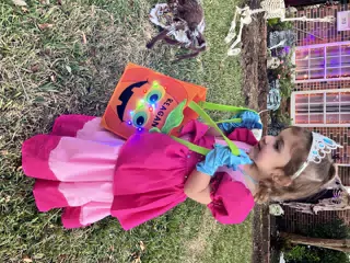 Reagan Ready to Trick or Treat