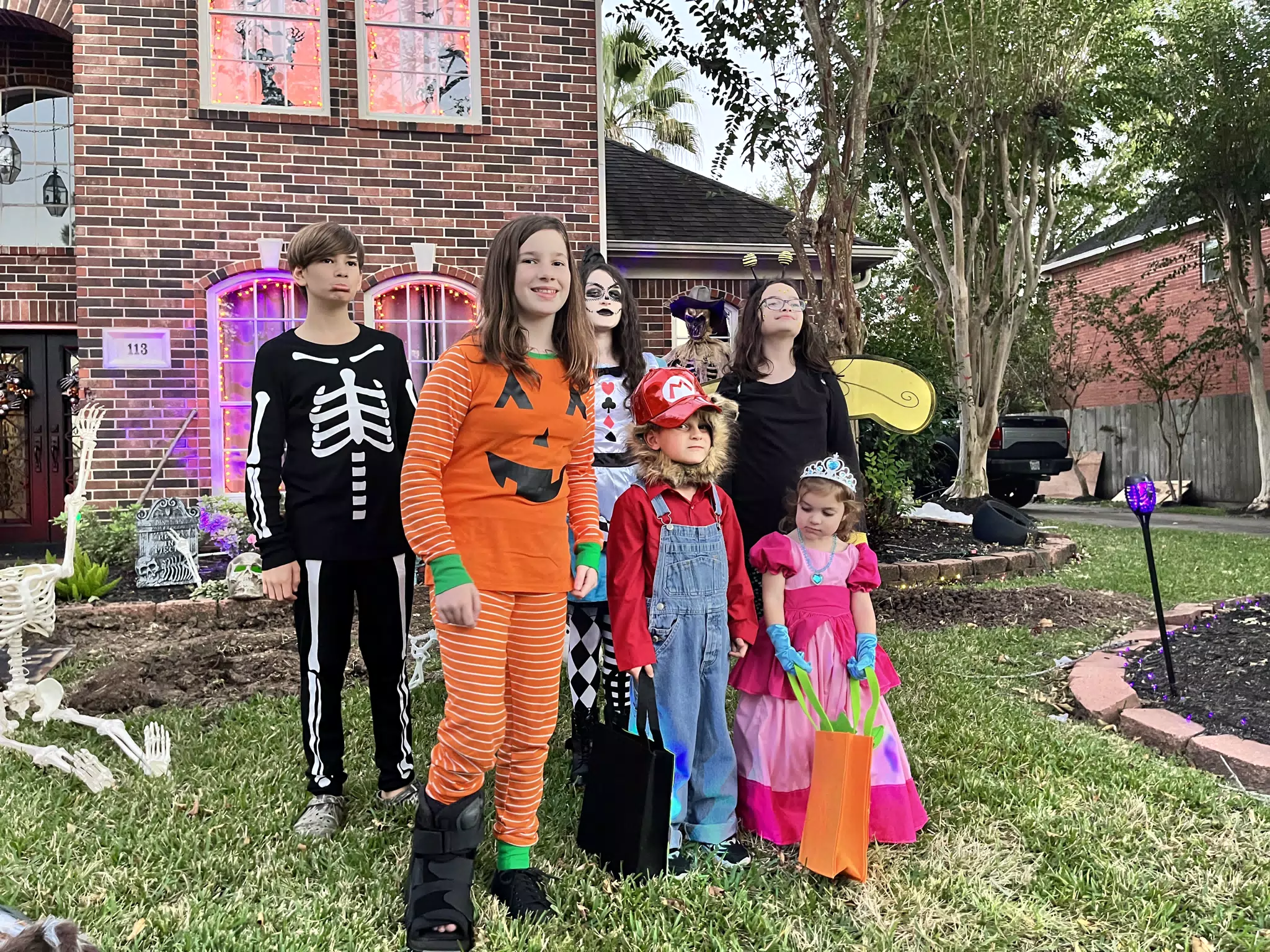 The Cousins are Ready for Halloween