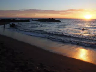 01073048