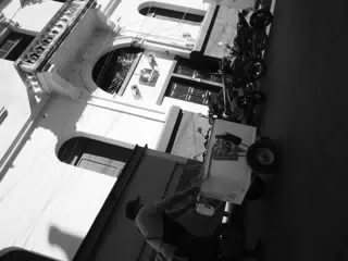 Ice Cream Seller on the Streets of Leon