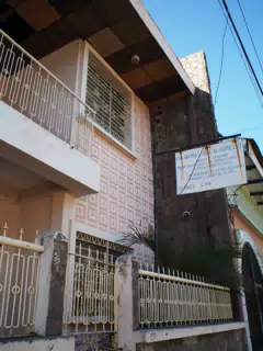 Doctor's House in Leon