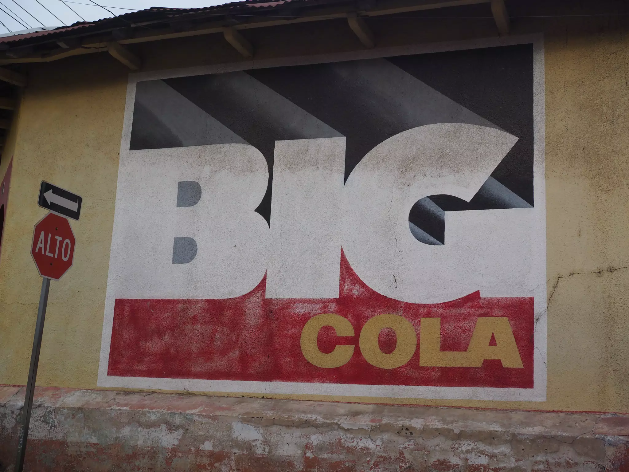 Big Cola Mural in Zaragoza Barrio, Leon, Nicaragua