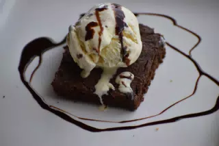 Desserts from the Simple Beach Lodge