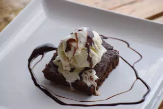 Desserts from the Simple Beach Lodge