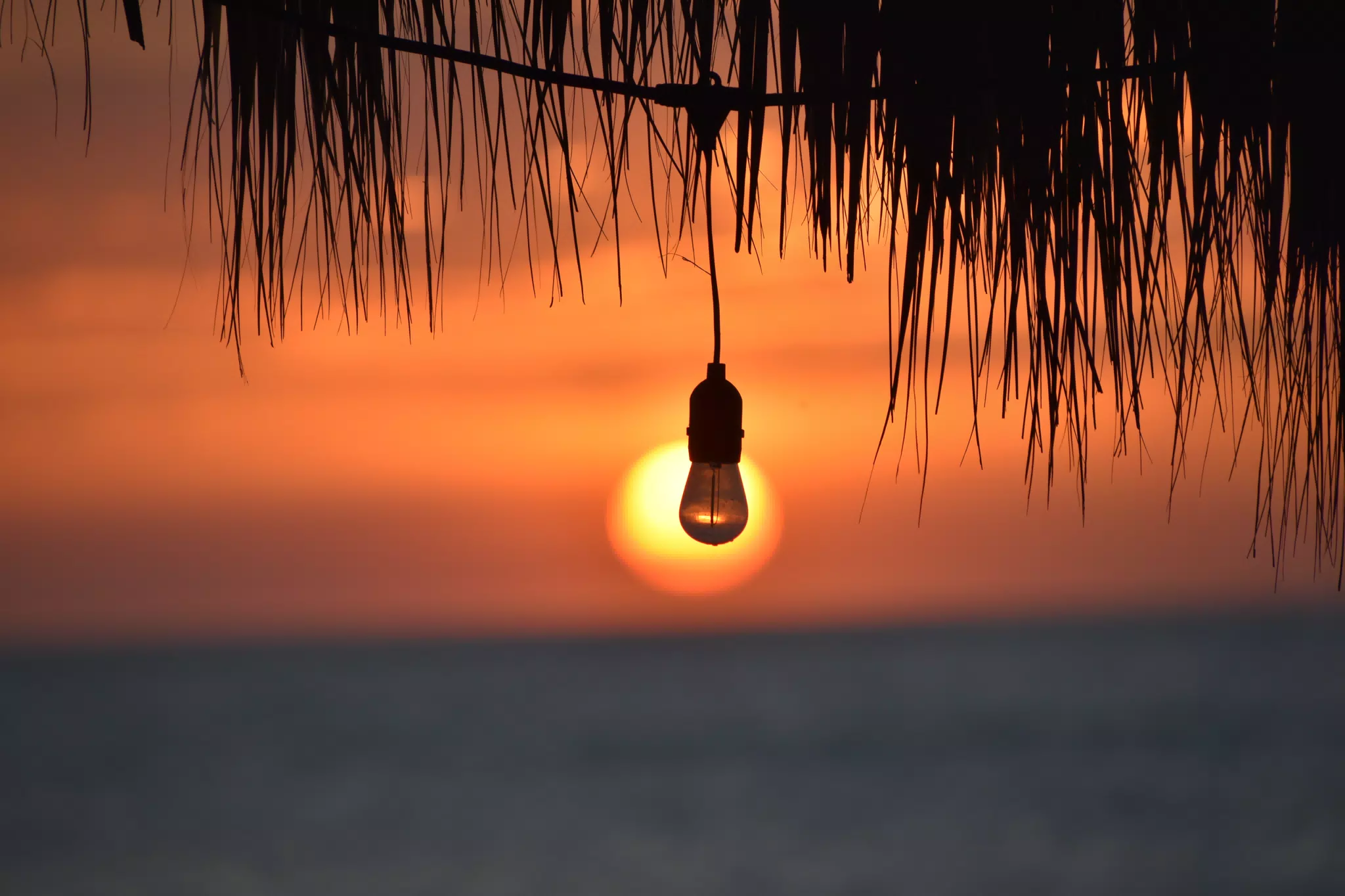 Simple Beach Lodge Sunset Lights