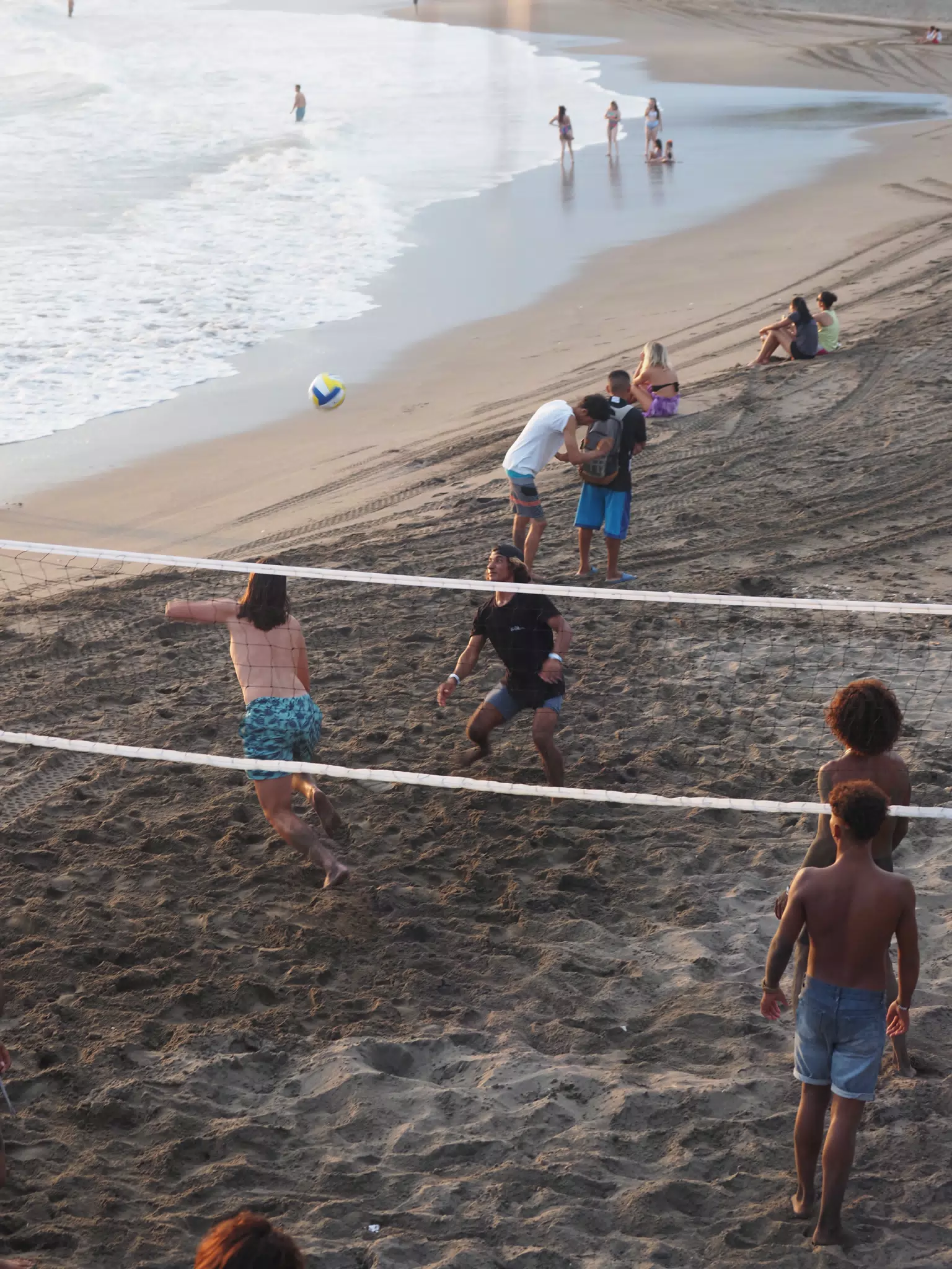 Beach Volleyball in Las Peñitas, Poneloya, Nicaragua at the Simple Beach Lodge