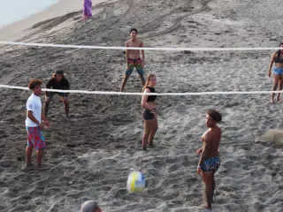 Beach Volleyball in Las Peñitas, Poneloya, Nicaragua at the Simple Beach Lodge