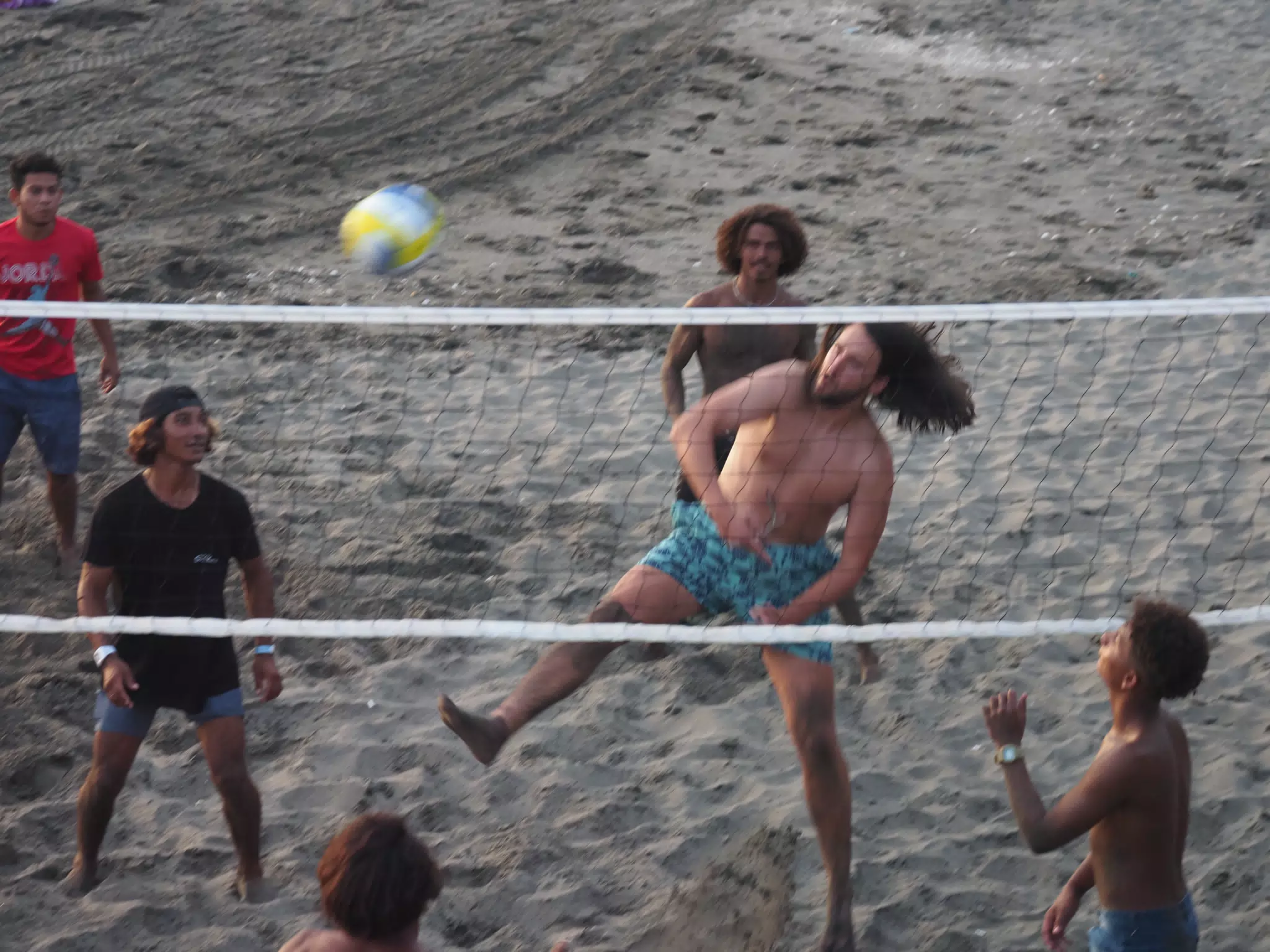 Beach Volleyball in Las Peñitas, Poneloya, Nicaragua at the Simple Beach Lodge